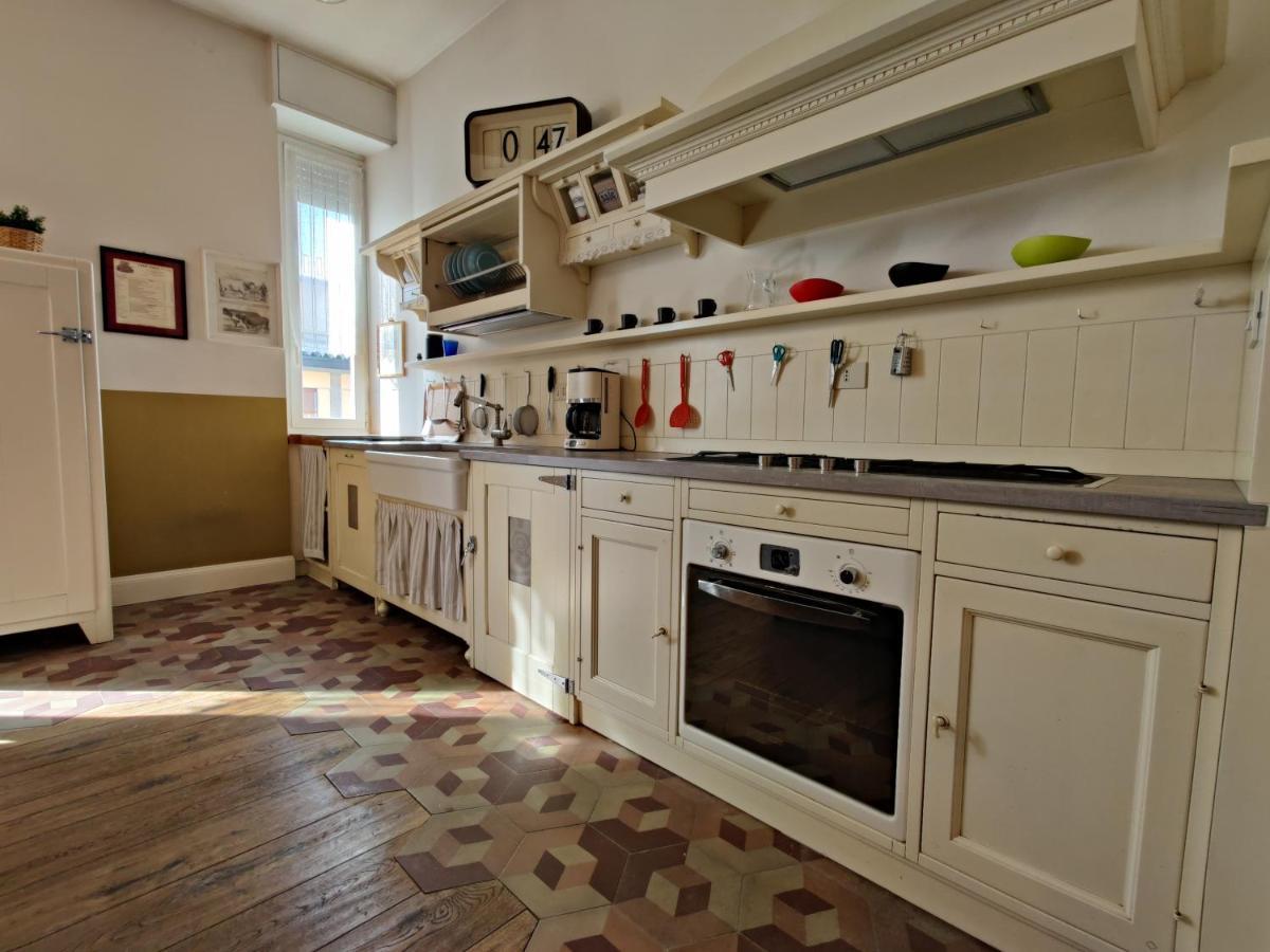 Elegante Trilocale A Milano Apartment ภายนอก รูปภาพ