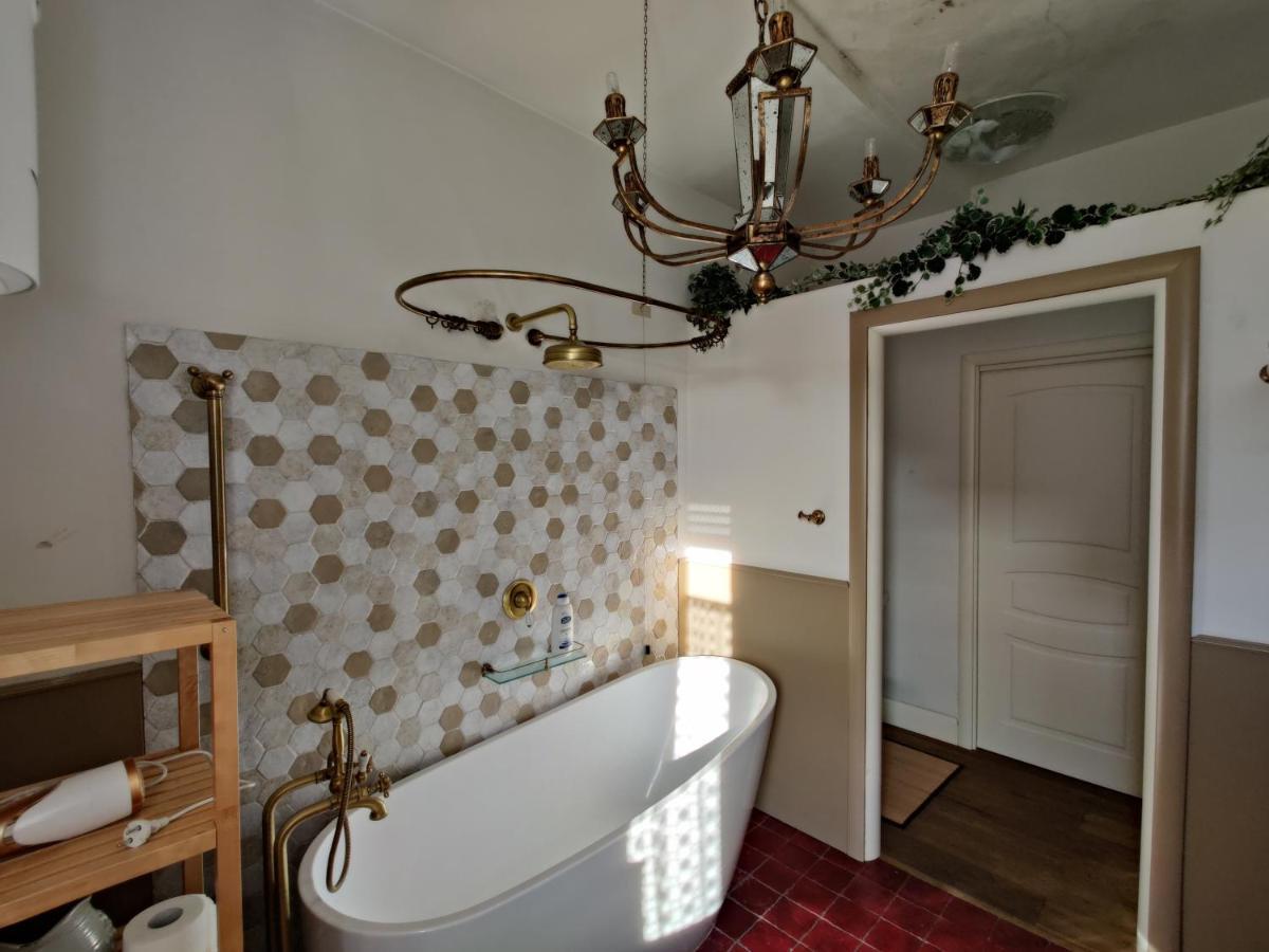 Elegante Trilocale A Milano Apartment ภายนอก รูปภาพ